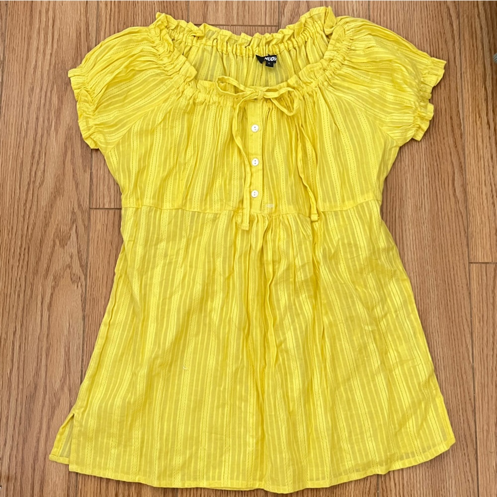 yellow cotton babydoll fitted tie back blouse
